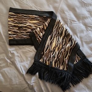 COOGI scarf